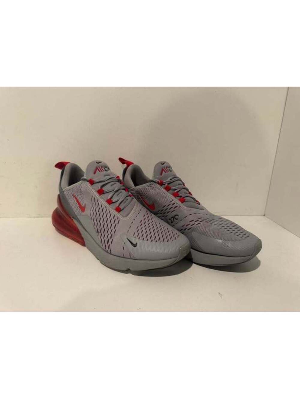 Nike Air Max 270 Size 11.5
